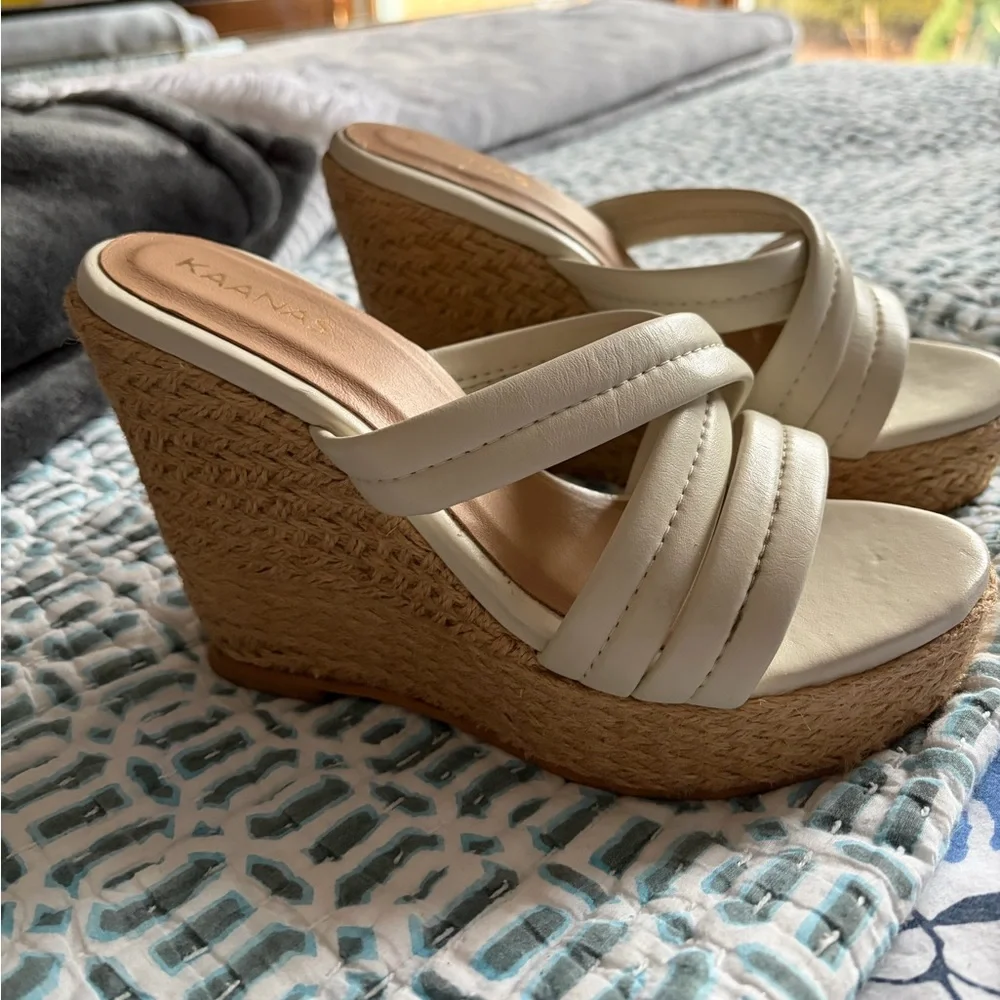 Kaanas Cream Woven Espadrille Wedge Sandals